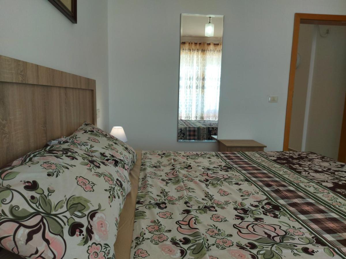 Bral Apartments 4 ドゥラス エクステリア 写真