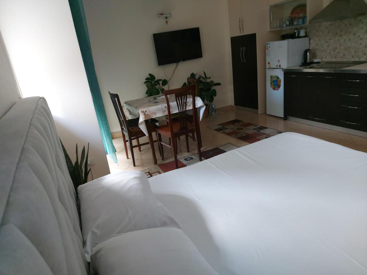 Bral Apartments 4 ドゥラス エクステリア 写真